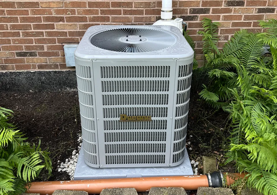 High-efficiency condenser installed outside a Worth, IL home